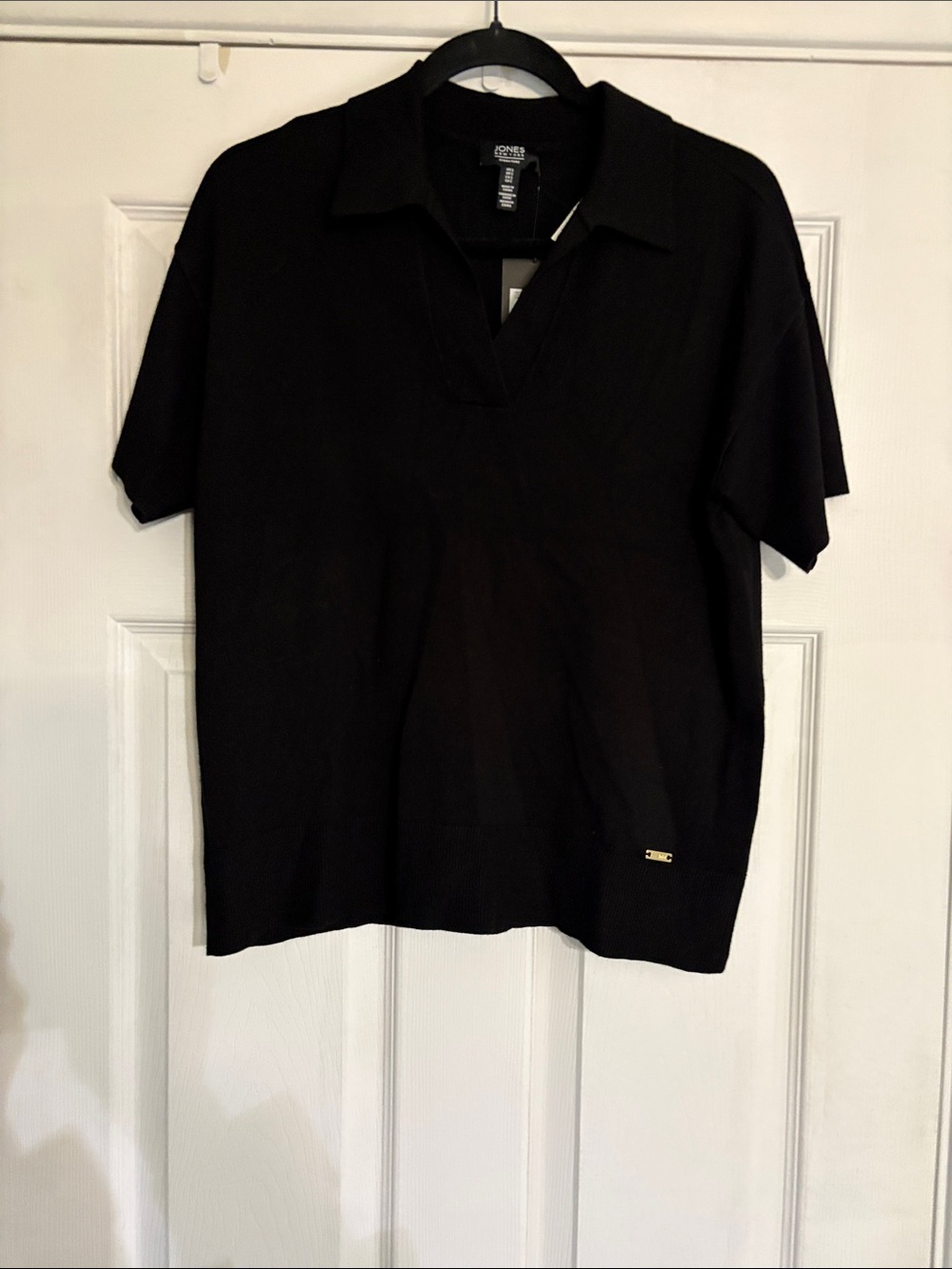 Jones New York Black Short-Sleeve Polo Knit Top